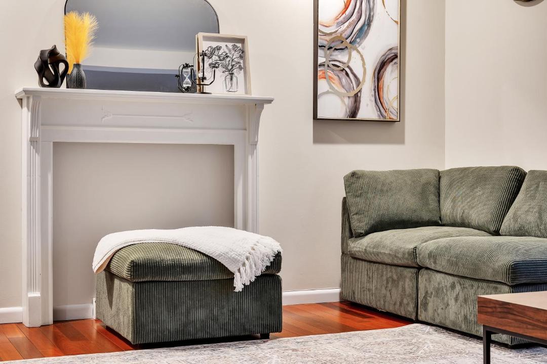 Photo of Livingroom in Albany