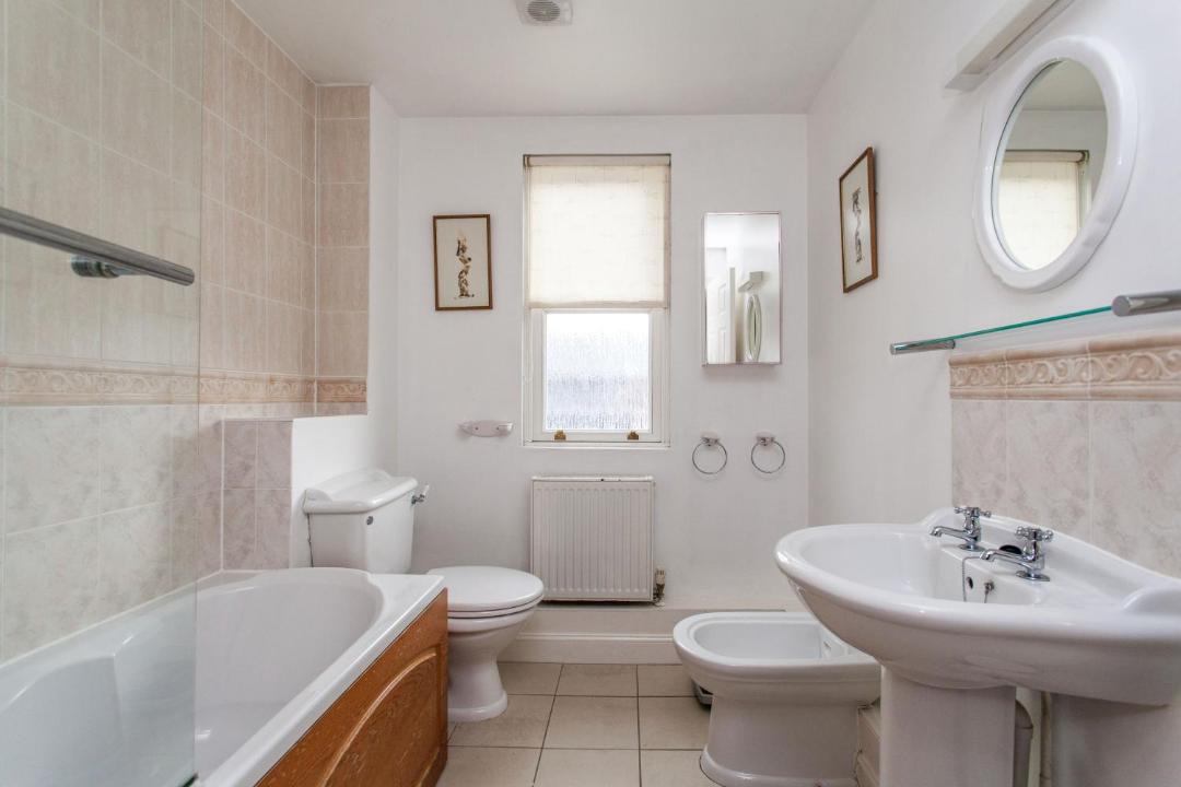 Photo of Bathroom in Faversham