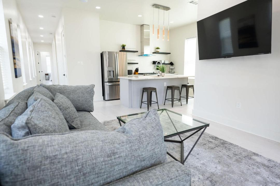 Photo of Livingroom in Tulane - Gravier