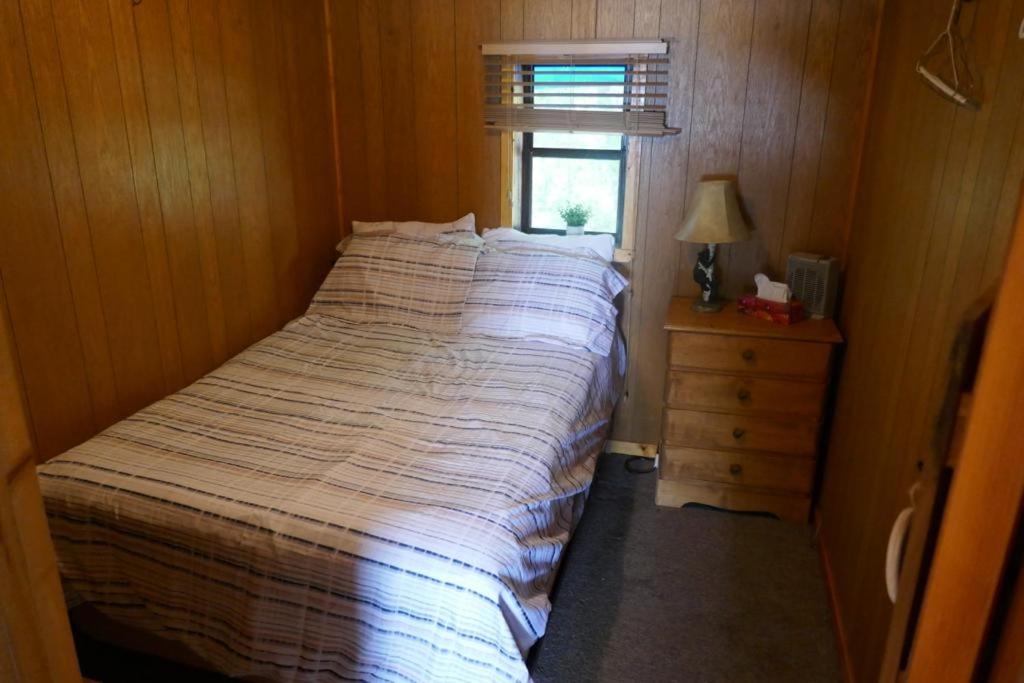 Photo of Bedroom in Broadbent