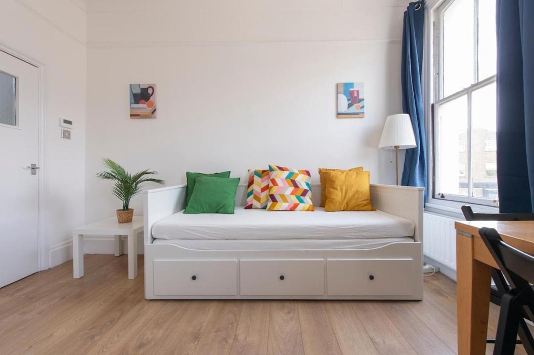 Photo of Others in Vassall