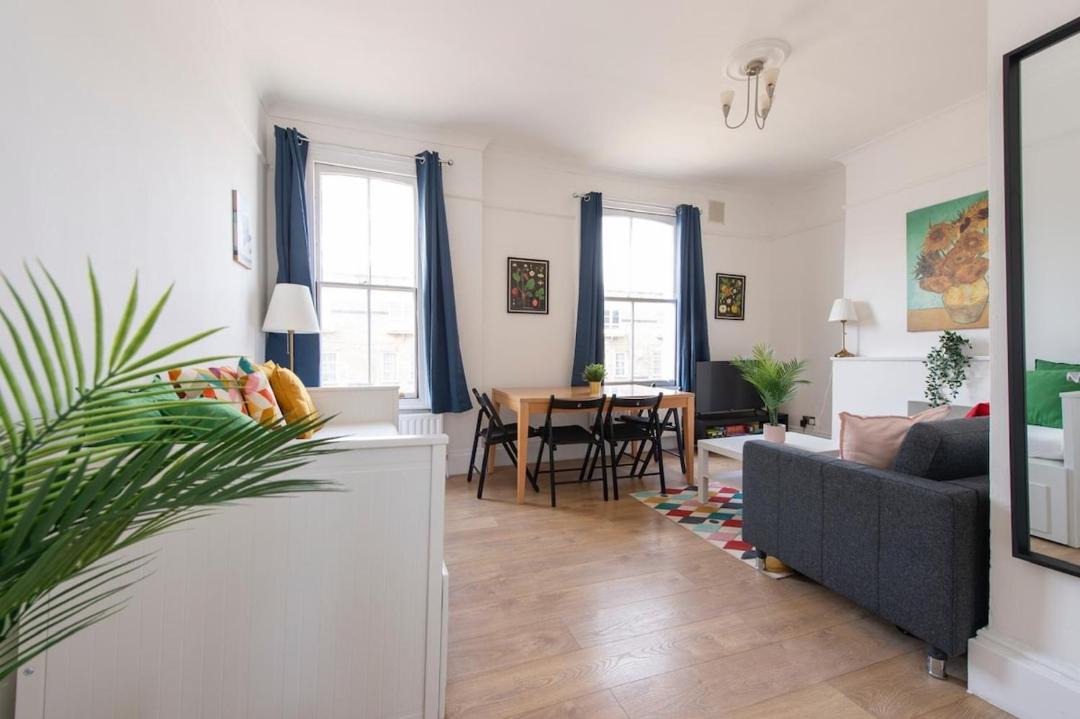 Photo of Others in Vassall