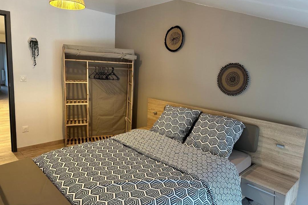 Photo of Bedroom in Thelonne