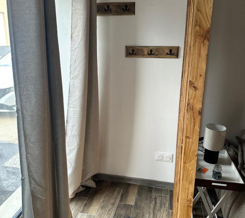 Photo of Others in Thelonne