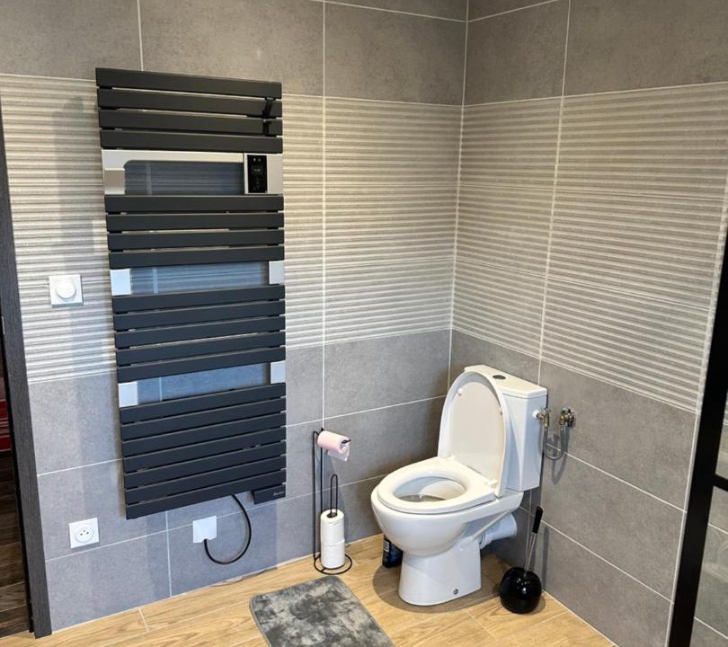 Photo of Bathroom in Thelonne