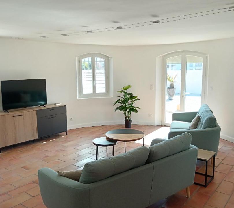 Photo of Livingroom in Meze