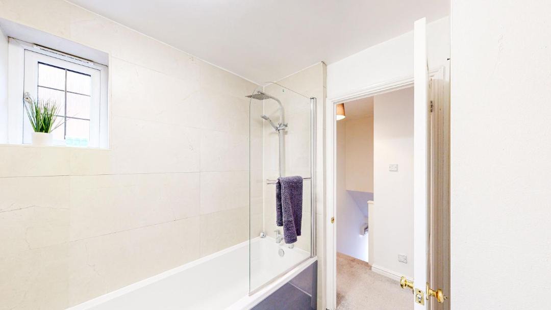 Photo of Bathroom in Cockernhoe