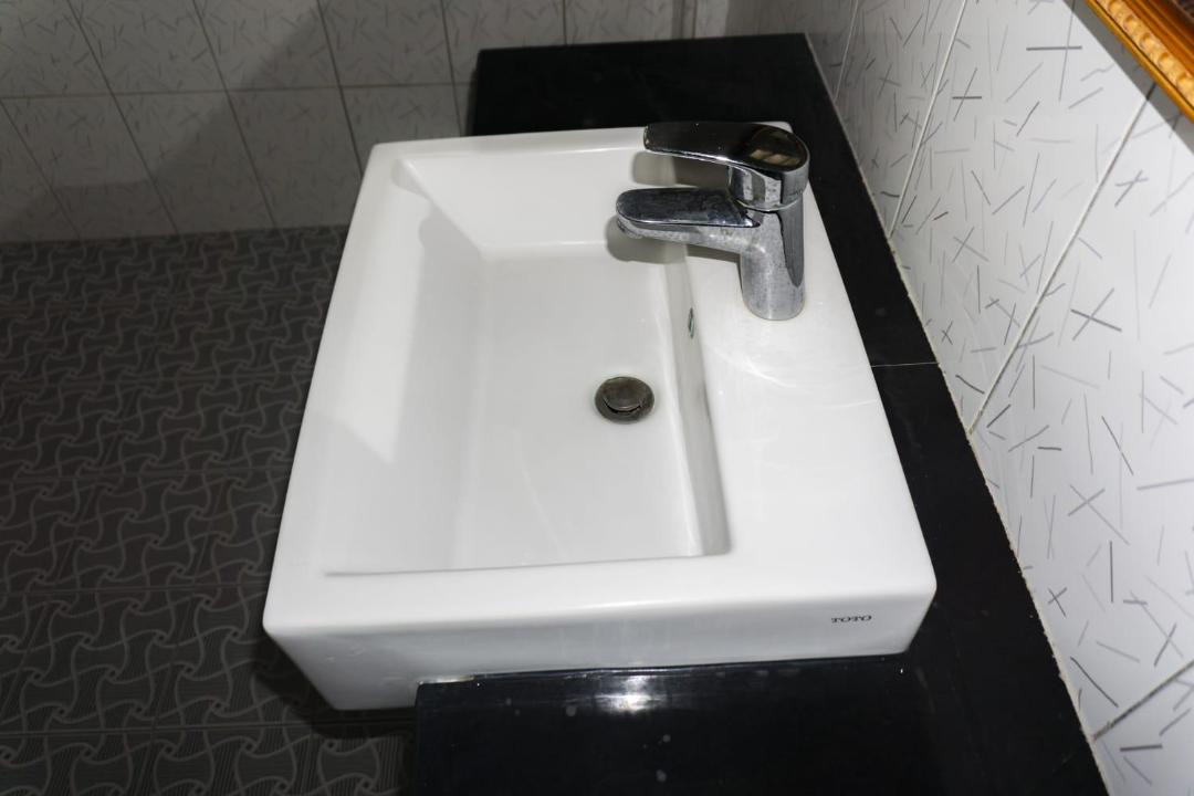 Photo of Bathroom in Tuk Tuk