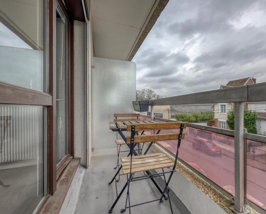 Photo of Patio Balcony in Margny-les-Compiegne
