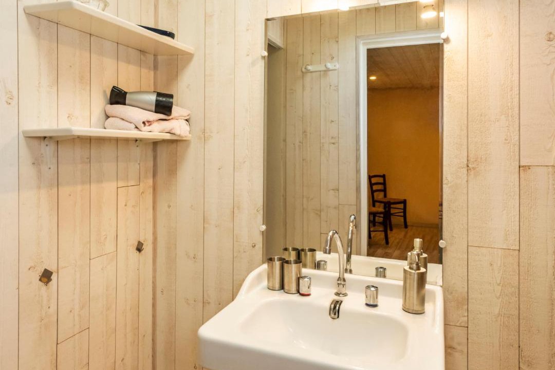 Photo of Bathroom in Rouvre