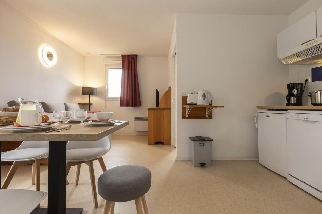 Photo of Kitchen in Font-Romeu-Odeillo-Via