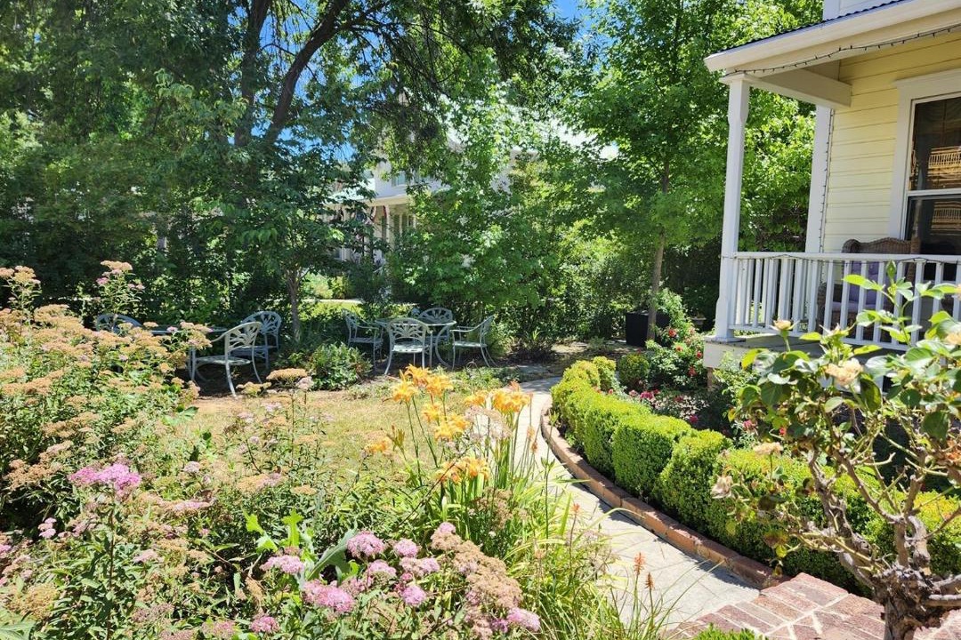 Photo of Others in Sutter Creek