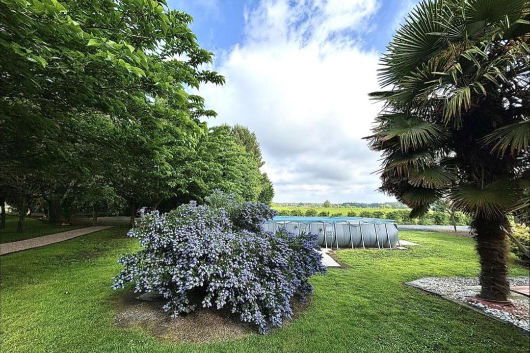 Photo of Others in Saint-Philbert-du-Peuple