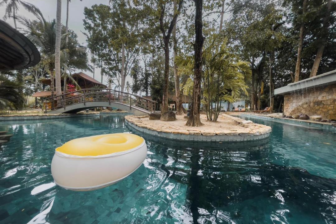 Photo of Others in Selong Belanak