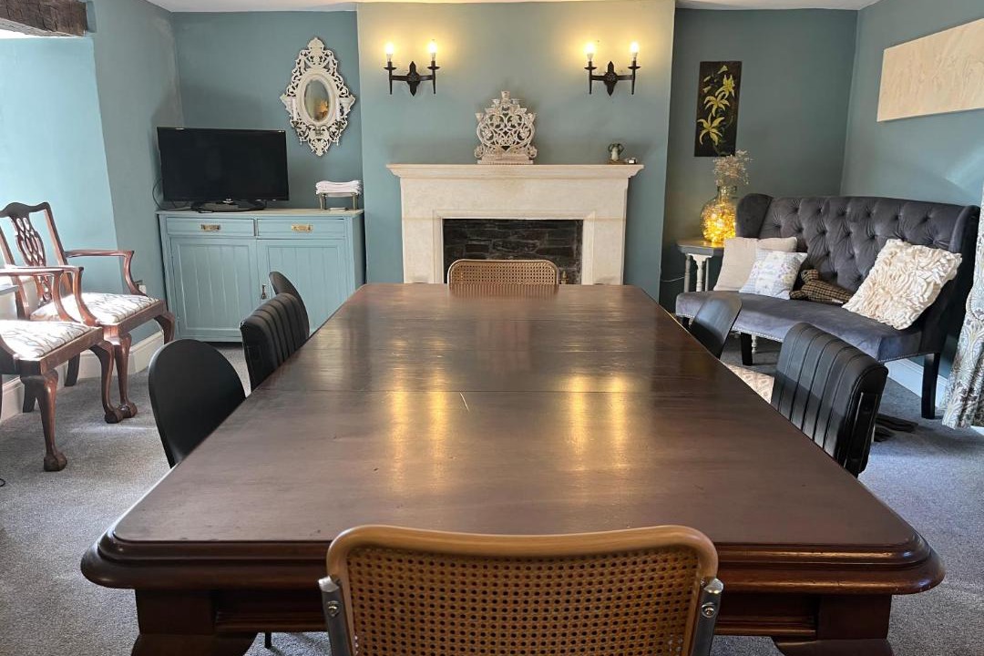 Photo of Others in Temple Cloud