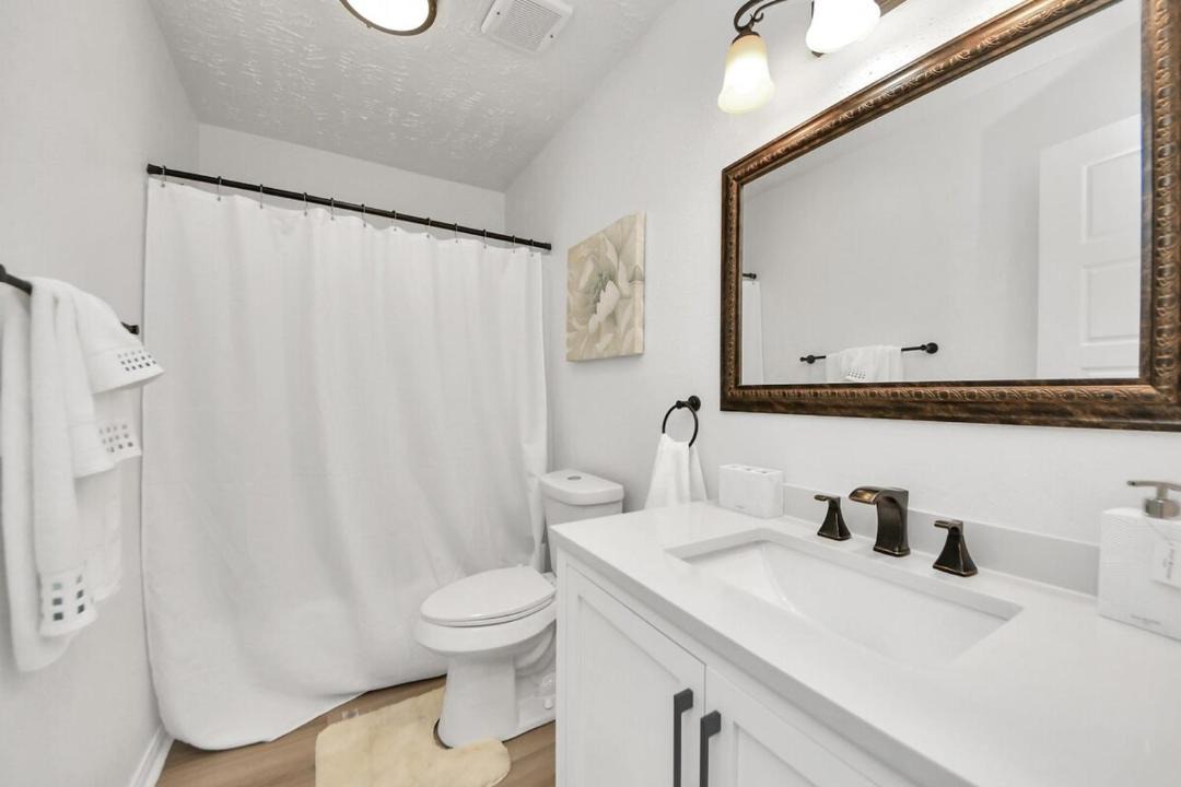 Photo of Bathroom in Barker
