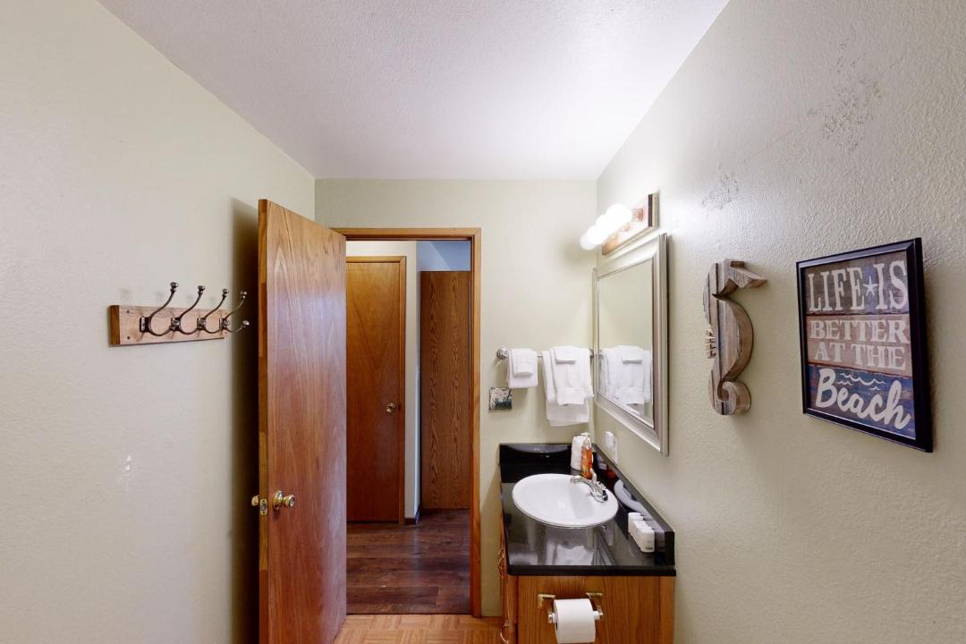 Photo of Bathroom in Seaside