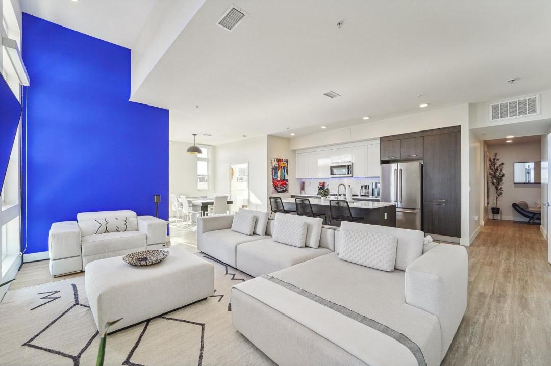 Photo of Livingroom in Highland