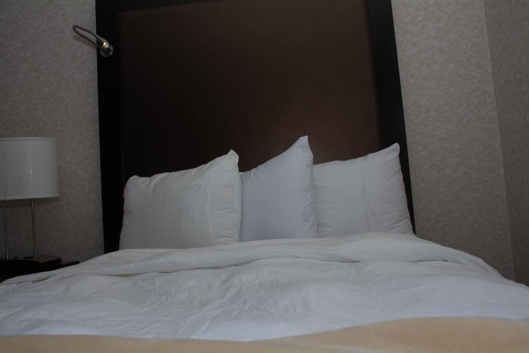 Photo of Bedroom in Wall Township