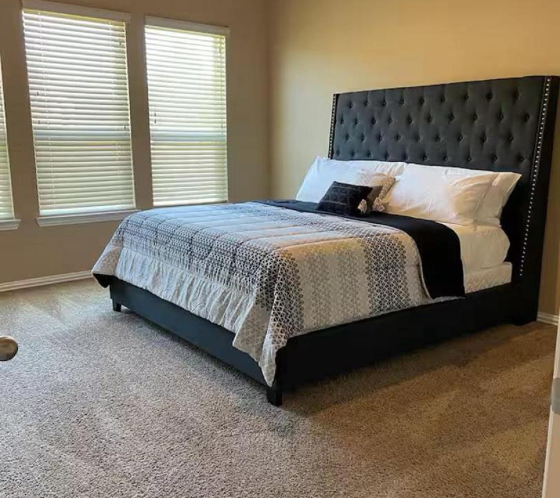 Photo of Bedroom in Humble