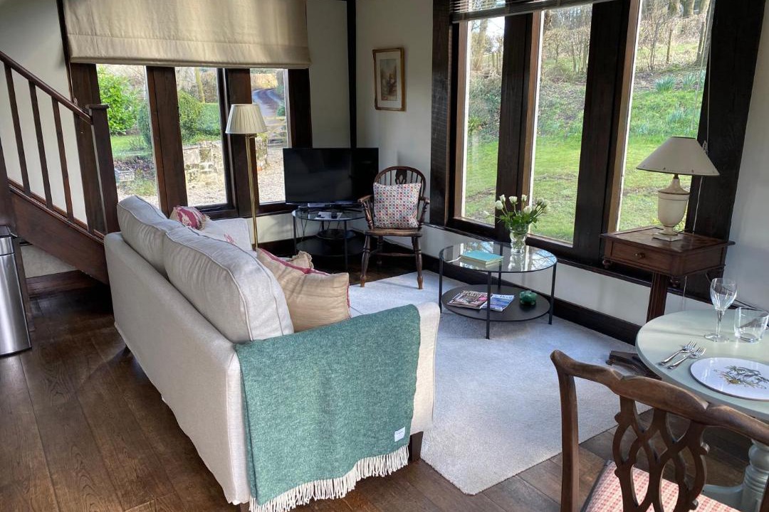 Photo of Others in Ebbesborne Wake