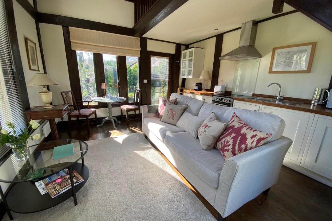 Photo of Others in Ebbesborne Wake