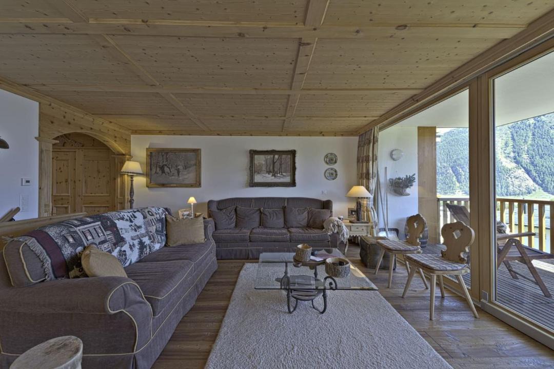 Photo of Others in Samedan