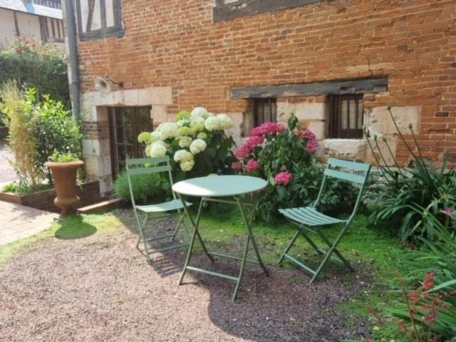 Photo of Others in Pont-Audemer