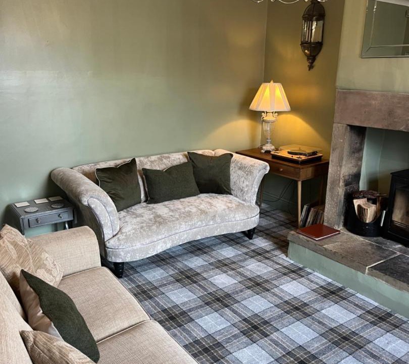 Photo of Livingroom in Idle