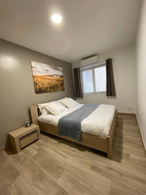 Photo of Bedroom in Dijon