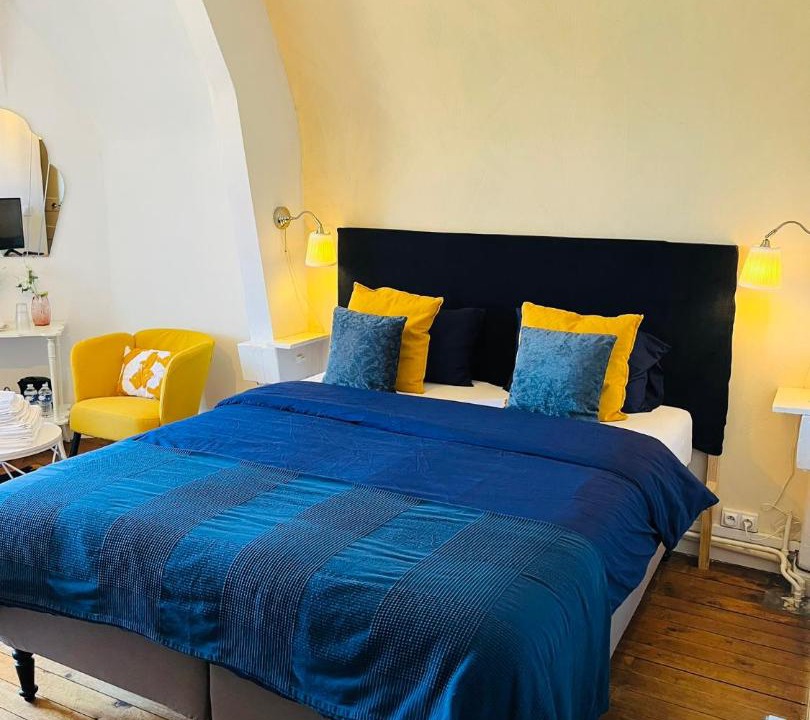 Photo of Bedroom in Cosne-d'Allier