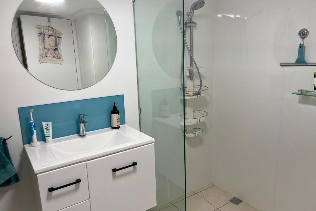 Photo of Bathroom in Torquay