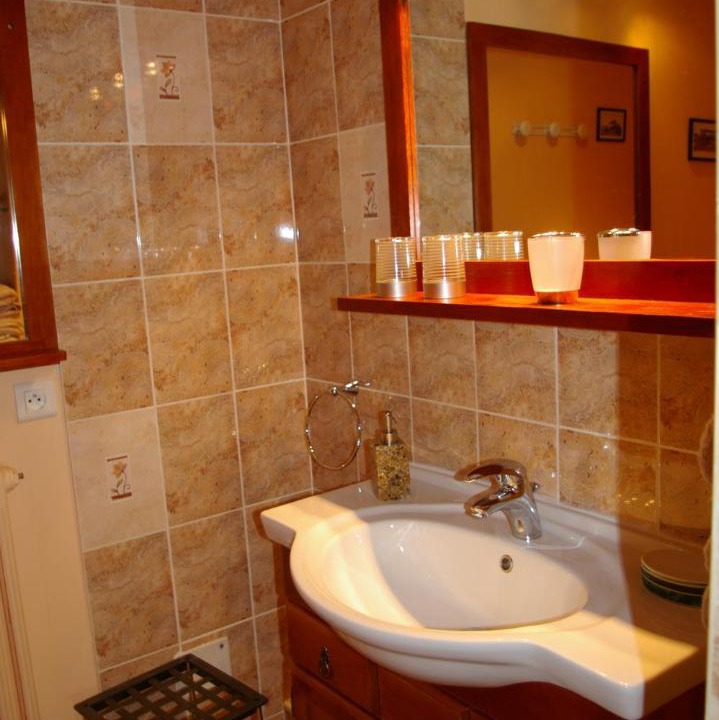 Photo of Bathroom in Cugnaux