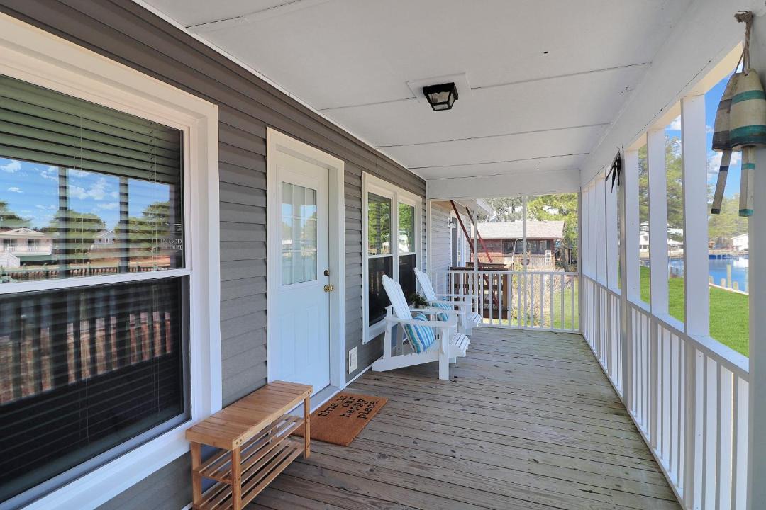 Photo of Patio Balcony in Deep Hole