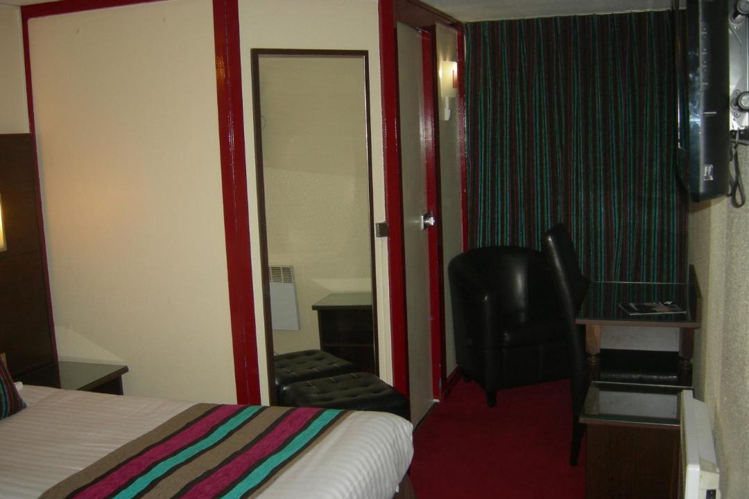 Photo of Bedroom in Mantes-la-Jolie