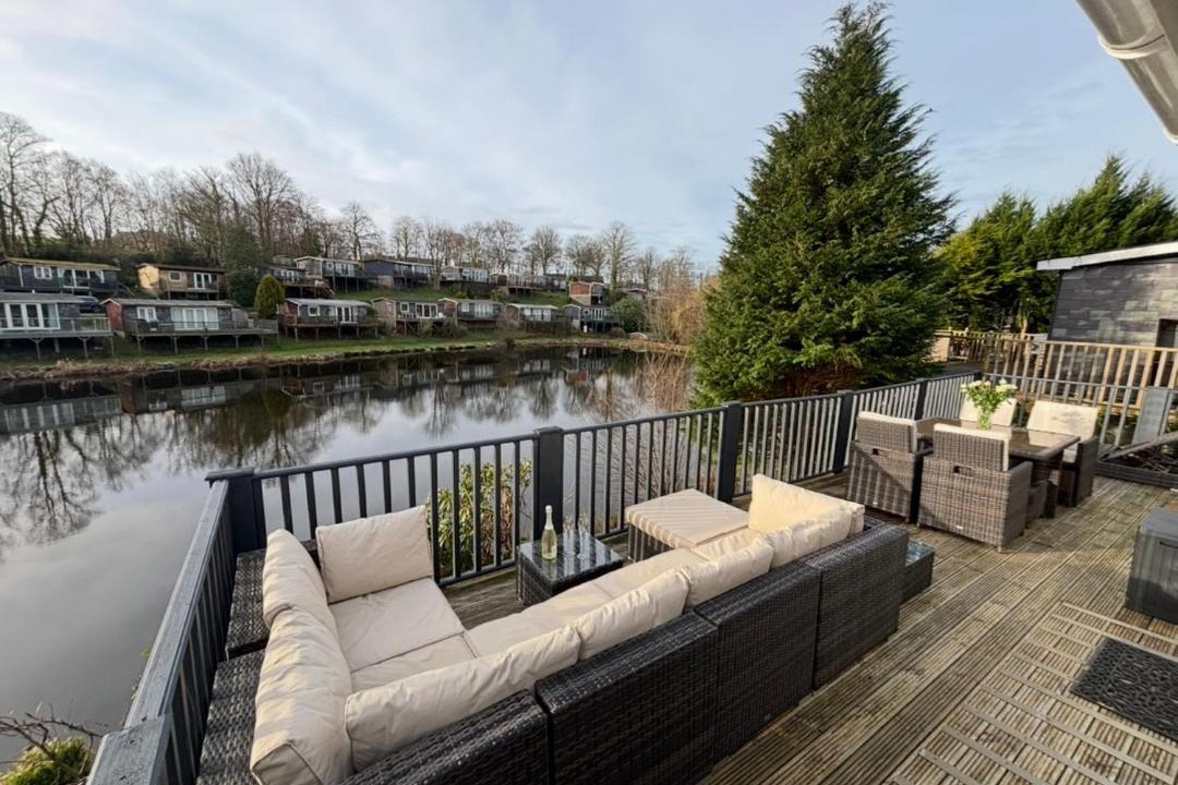 Photo of Patio Balcony in Bont Newydd