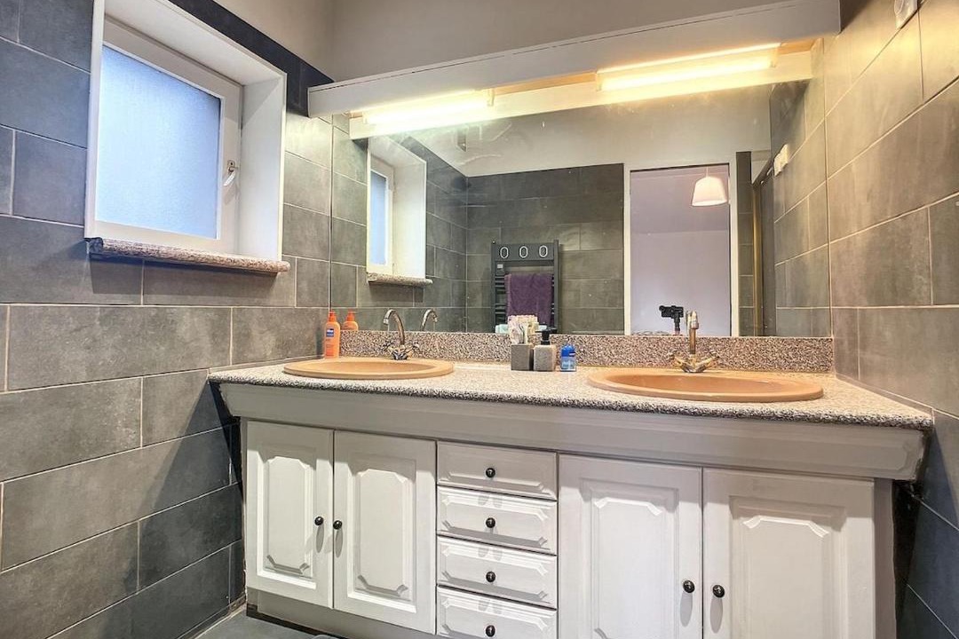 Photo of Bathroom in Villemandeur