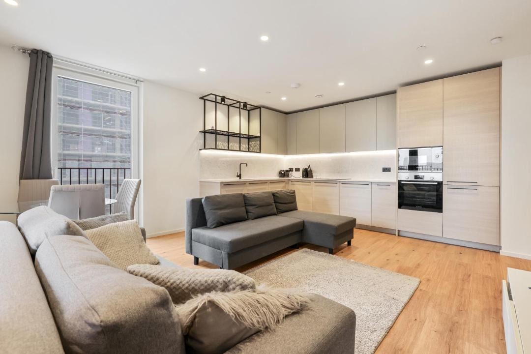 Photo of Others in Poplar