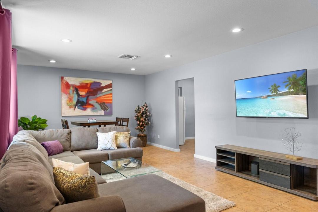 Photo of Livingroom in Scottsdale Country Acres