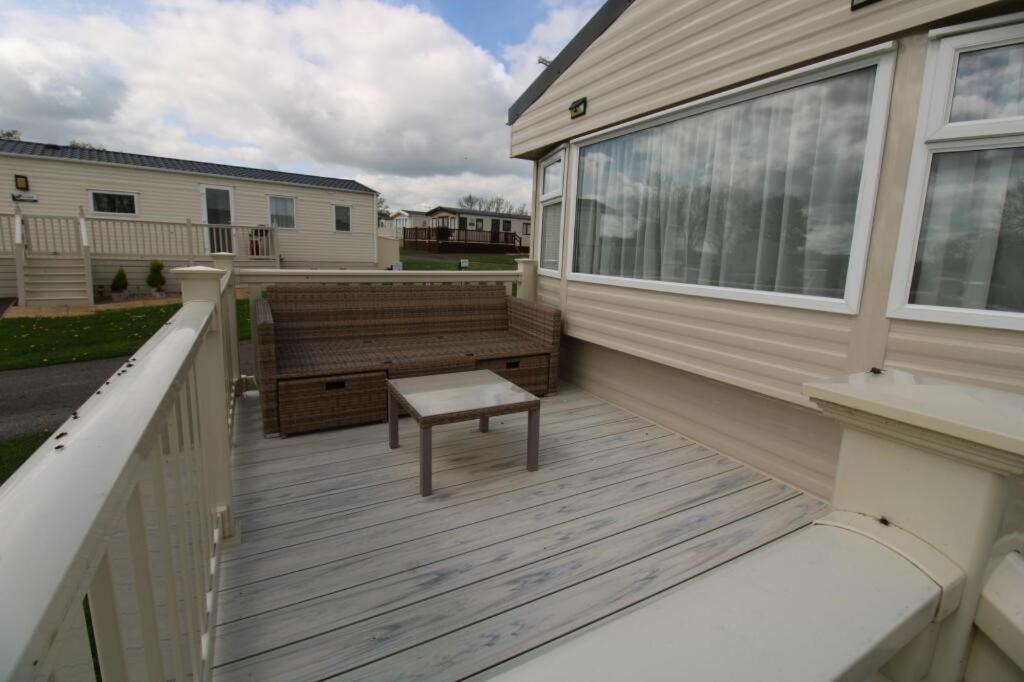 Photo of Patio Balcony in Fenny Bentley