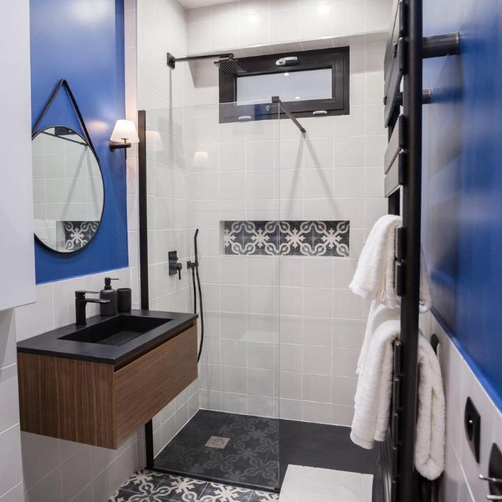 Photo of Bathroom in Quartier de l'Ecole-Militaire