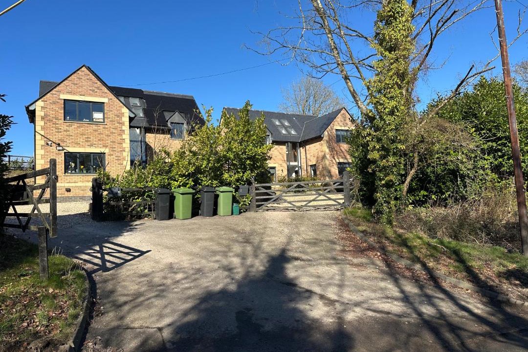 Photo of Others in Charlton-on-Otmoor