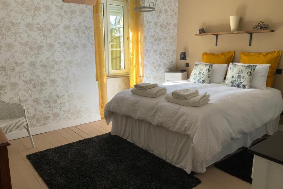 Photo of Bedroom in Fougerolles-du-Plessis