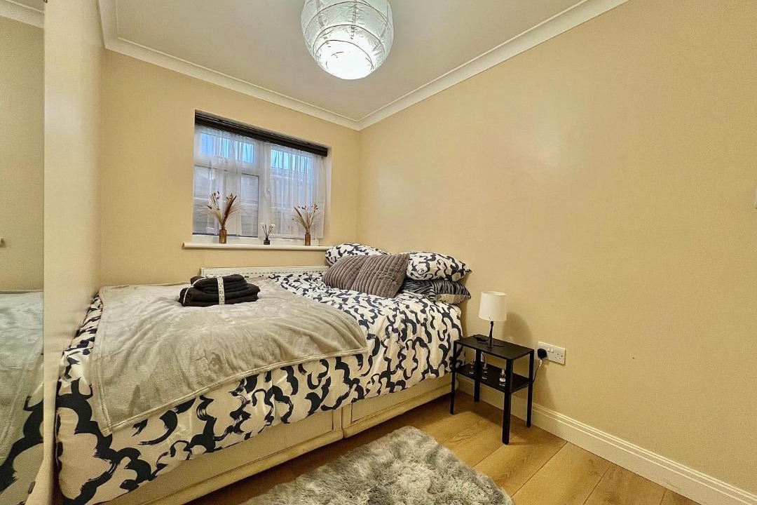 Photo of Bedroom in Cockfosters