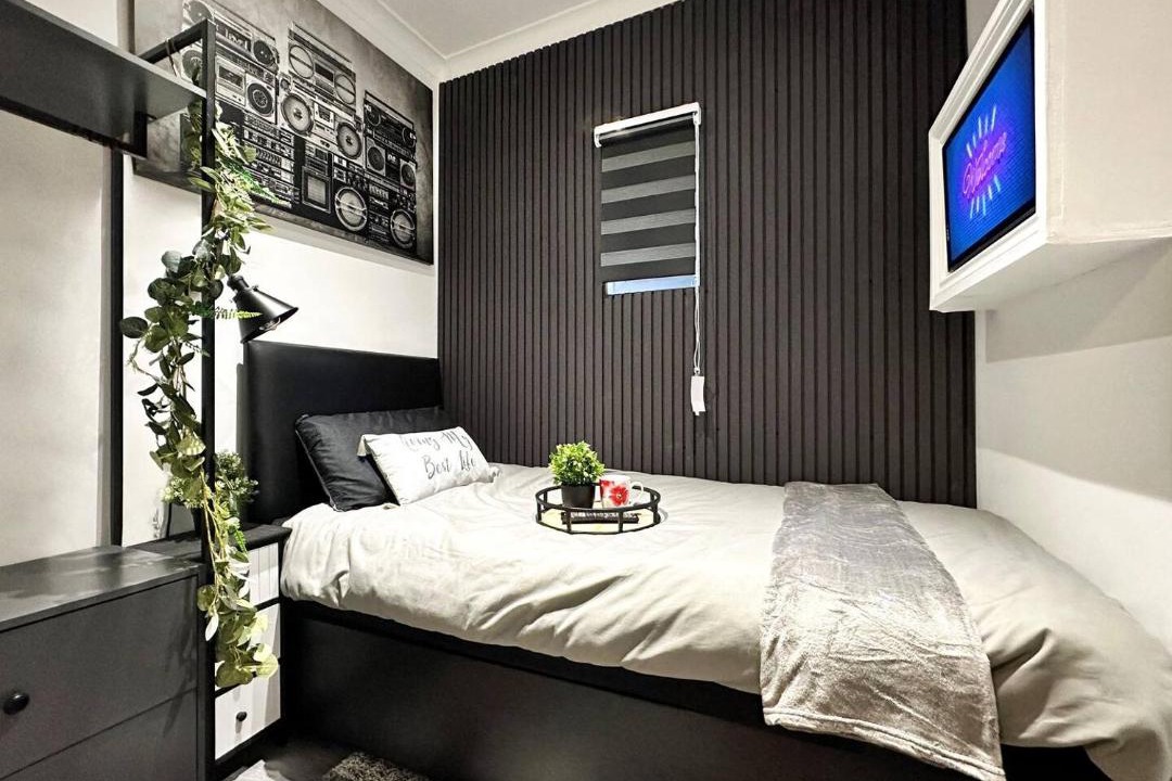 Photo of Bedroom in Enfield Highway