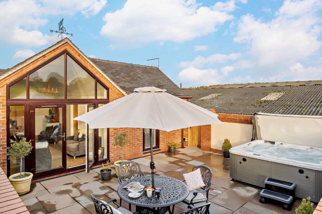 Photo of Others in Weston-under-Redcastle