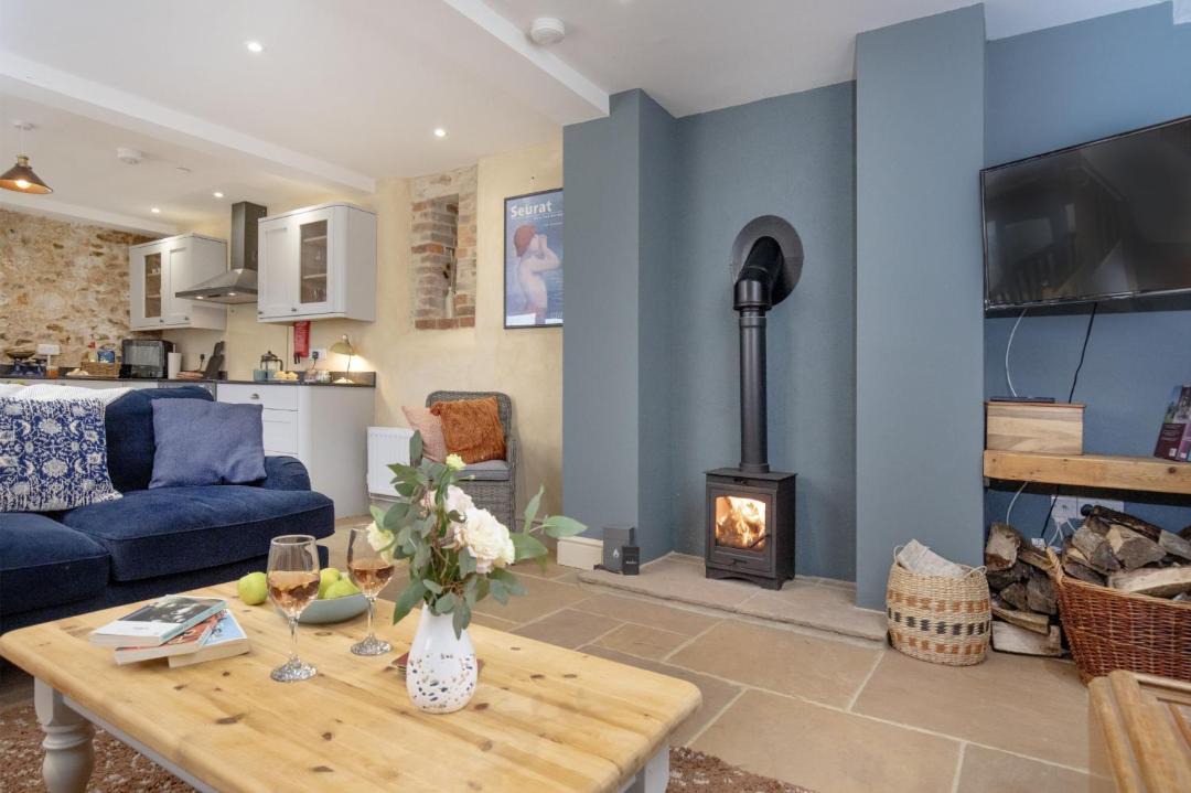 Photo of Others in Holditch