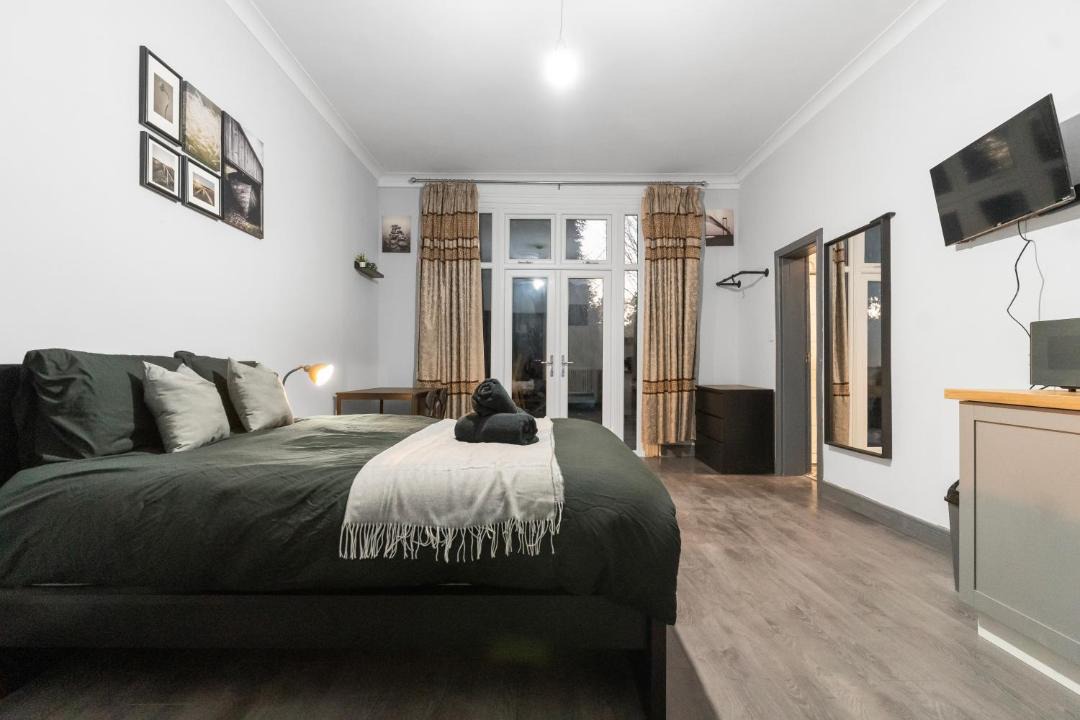 Photo of Bedroom in Moseley