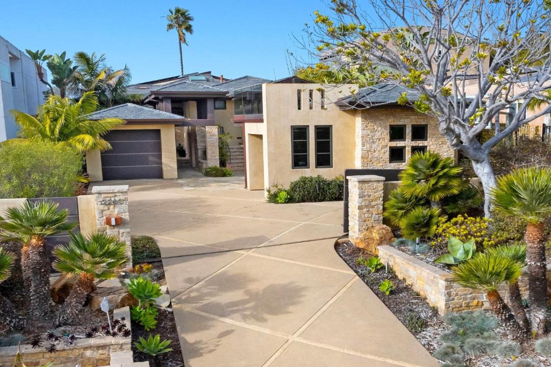 Photo of Others in Del Mar Heights