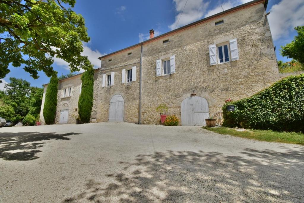 Photo of Others in Castelnau-sur-l'Auvignon